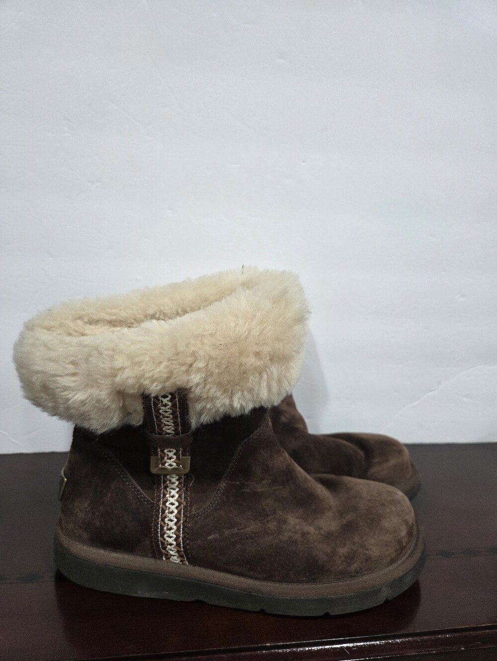 UGG Metro Tas Fur Cuff Women’s Brown Suede Shearling-Lined Winter Boots Sz.8
